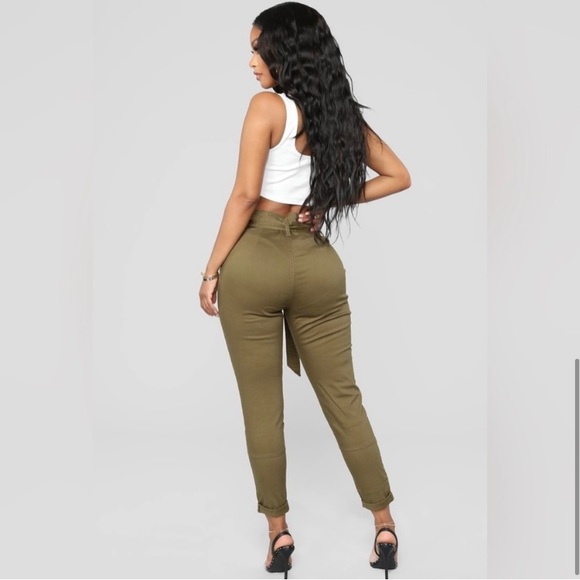 🈹 FashionNova High Waisted High Rise Pants - Picture 3 of 14